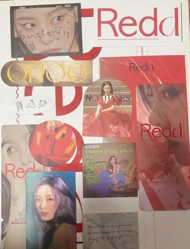 마마무 휘인 Redd 앨범